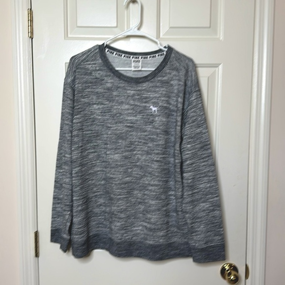 PINK Victoria’s Secret Ladies Long Sleeve Sweatshirt Large